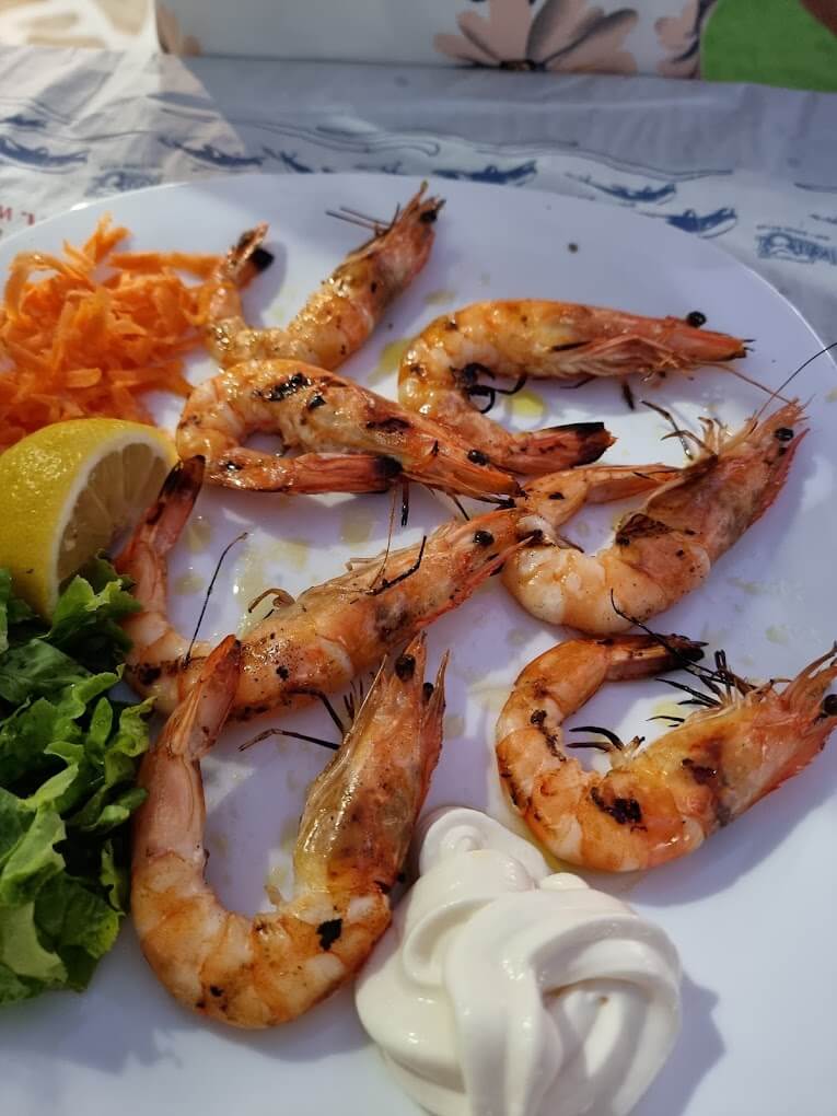 Neraida Restaurant and Beach Bar - Sarti sea food