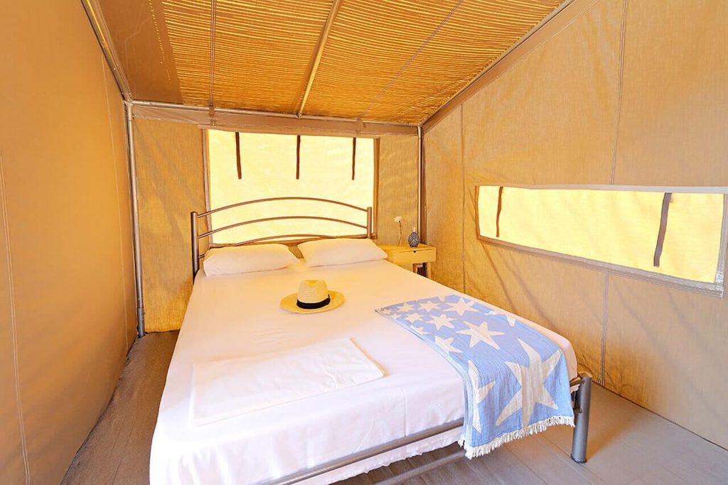 Sea Safari Tent B C Row 3 - bedroom