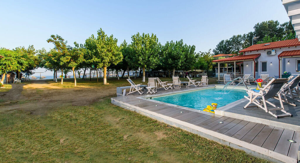 Valti Camping pool