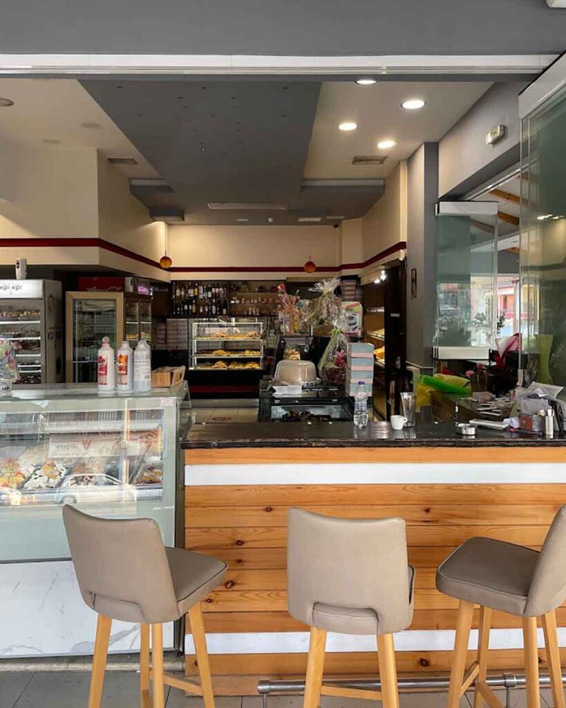 Tasos-Bakery-&-Pastry-Nikiti-interior