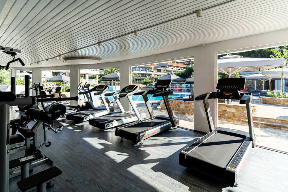 Lagomandra Beach Hotel Suites & Spa - gym